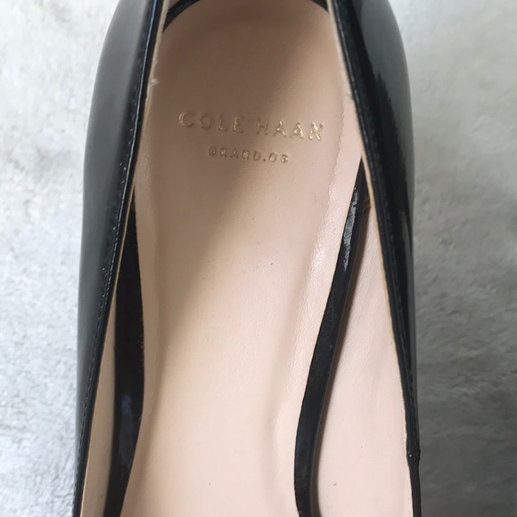 Cole Haan Grand OS black pointed Heels Size 8 - Picture 3 of 7